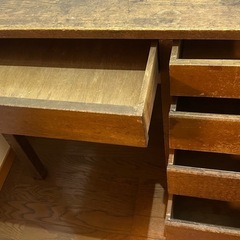 アンティーク 木製机の画像