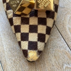 ルイヴィトンハラコパンプス・24.5くらい。38サイズの画像