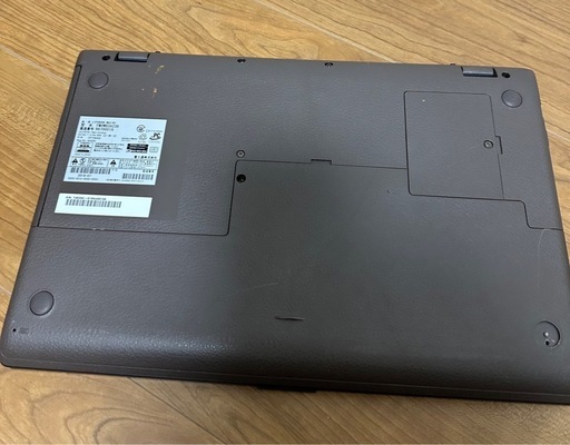 富士通 WA1/B2 i3第7世代 4GB SSD128GB +HDD750 GB 15.6 FHD