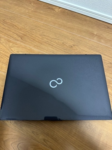 富士通 WA1/B2 i3第7世代 4GB SSD128GB +HDD750 GB 15.6 FHD