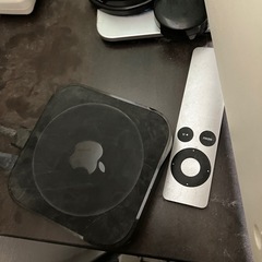 SHARP製 液晶テレビ（40インチ）＋ Apple TV セットの画像