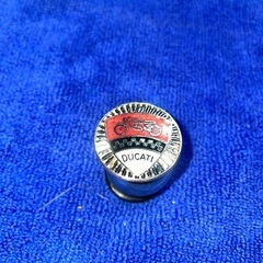 古いドカティのノベルティの画像