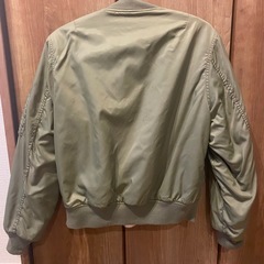 earth music&ecologyMA-1ブルゾンの画像