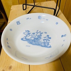 ★コレールのミッキーミニーのお皿1枚★直径21.5センチの画像