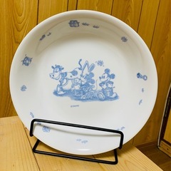 ★コレールのミッキーミニーのお皿1枚★直径21.5センチの画像