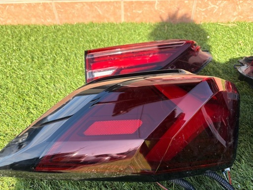 rav4  クリスタルアイ