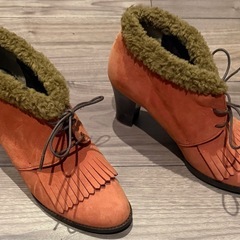 組曲　　ブーツ　23.5センチの画像