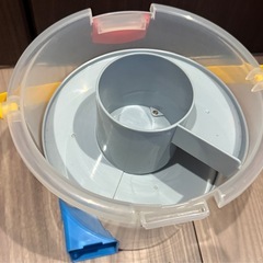 トミカ　お片付けバケツの画像