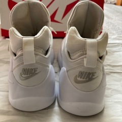 WMNS NIKE KWAZI      ナイキ クワザイ スニーカー シューズの画像