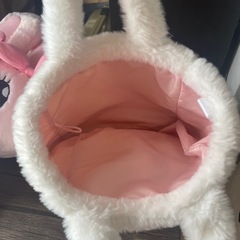 エスターバニーカバンの画像