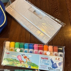 新品！入学準備に！ペンテル　絵の具セットの画像