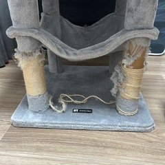 キャットタワーの画像