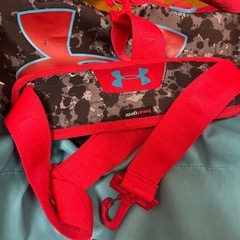 アンダーアーマートレーニングバッグの画像