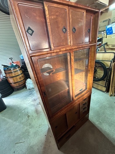 昭和レトロ茶箪笥収納 (ちゃっく) 陸前豊里の家具の中古あげます・譲り