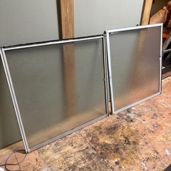 レトロガラス　窓　2枚の画像