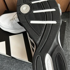 【新品未使用】adidasストラッター　28.5cm　　　　 の画像