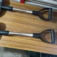 雪遊びにショベルスコップ2個セットの画像