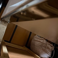 昇降式テーブルの画像