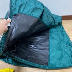 Coleman ラウンドスクリーン2ルームの画像