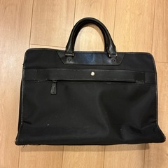 ビジネスバックの画像