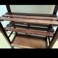 キャスター付き棚の画像