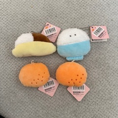 つぶらな瞳の給食 ぬいぐるみの画像