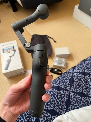 DJI Osmo Mobile 7P スマートフォンスタビライザー　ジンバル　スマホジンバル