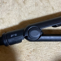 ヘアアイロン　SALONIAの画像