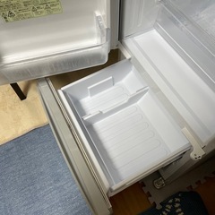 中型冷蔵庫の画像