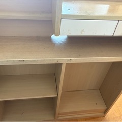 ニトリ組み合わせデスクの画像