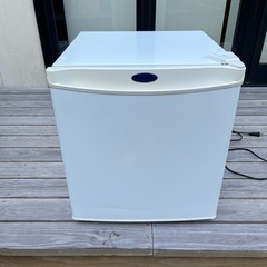 小型冷蔵庫　動作確認済　差し上げますの画像