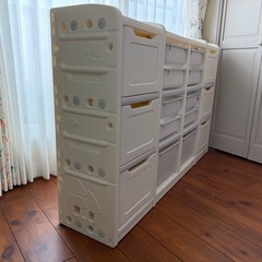 キッズ収納ラックの画像