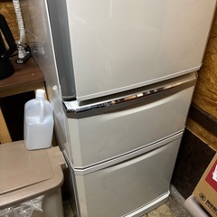 綺麗な冷蔵庫
の画像