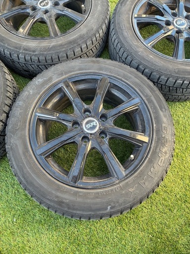 スタットレスタイヤ　アルミホイール　4本セット　ヤリス　WISH BOXY　セレナ他　プリザック195/60/R16