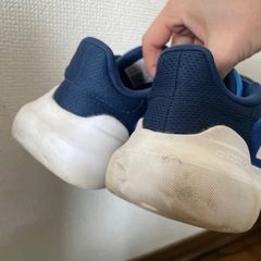 キッズスニーカーの画像