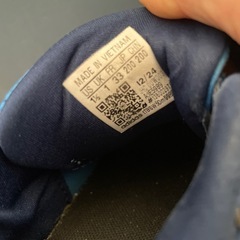 キッズスニーカーの画像