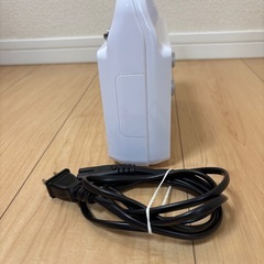 ポータブルラジオ　HR-K81 電源コード付き中古美品の画像