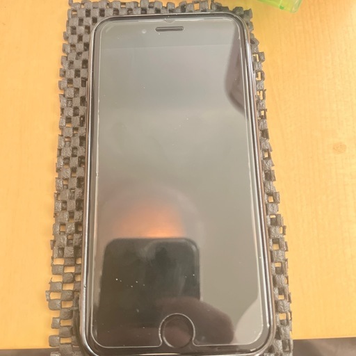 携帯電話/スマホ iPhoneSE2 128GB