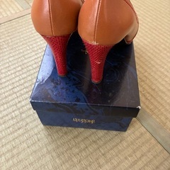 DIANA サンダルの画像