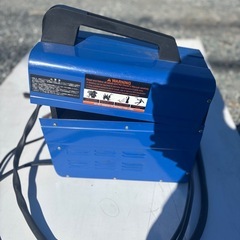 アストロプロダクツ半自動溶接機100vの画像