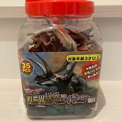 恐竜フィギュアセット
の画像