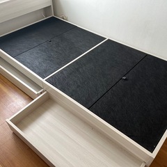 【決まりました】収納付きシングルベッドフレームの画像