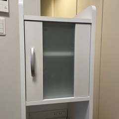 食器棚、炊飯器棚の画像