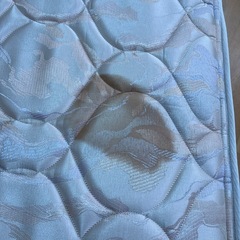 シモンズ　マットレス　セミダブルの画像