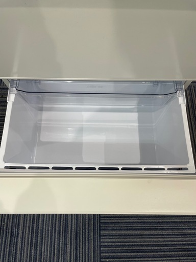 ★冷蔵庫★AQUA　272L　2022年製　AQR-27M2　ウォームホワイト
