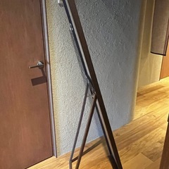 【中古】木製枠の全身鏡/スタンドミラーの画像