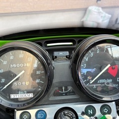 ZRX1200R   ライムグリーン　室内保管　車検残有り
の画像