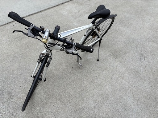 GIANT クロスバイク ホワイト 通勤・通学向け (