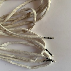 YONEX白シューズ紐130cm２本の画像