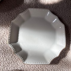 【決定済み】食器 白  2枚セット の画像